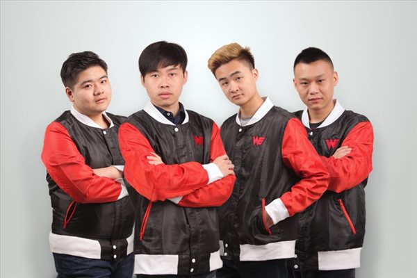 繁陷入越位 繁陷入越位