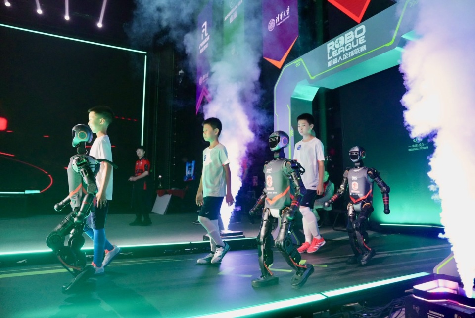 到幕后的全 到幕后的全