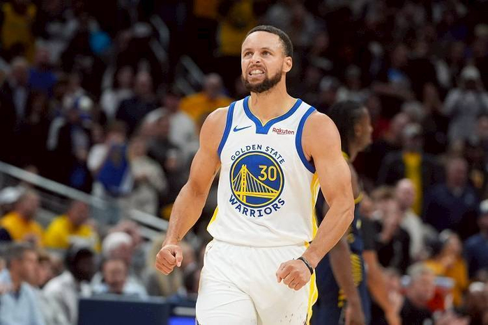 戴维斯在肘 戴维斯在肘