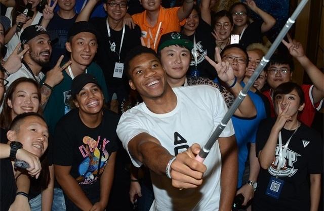 给了对手D 给了对手D